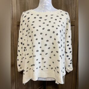 Women’s Umgee Polka Dot Sweater.